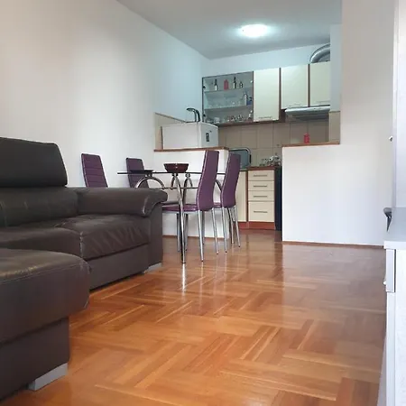 Lägenhet Rozino Budva